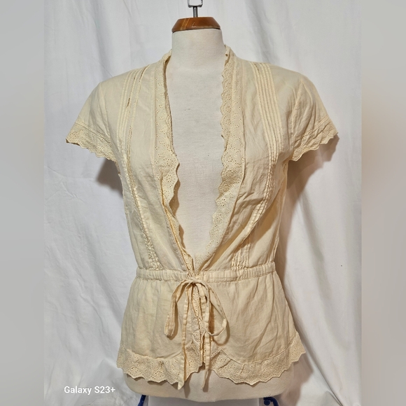 Sonoma Tops - Vintage Medium Cream Top